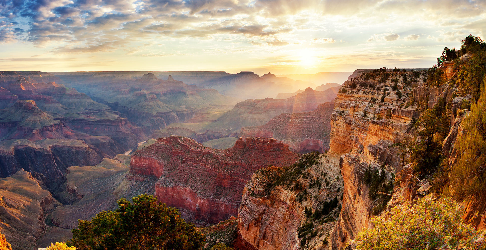 Sunrise in Grand Canyon National Park